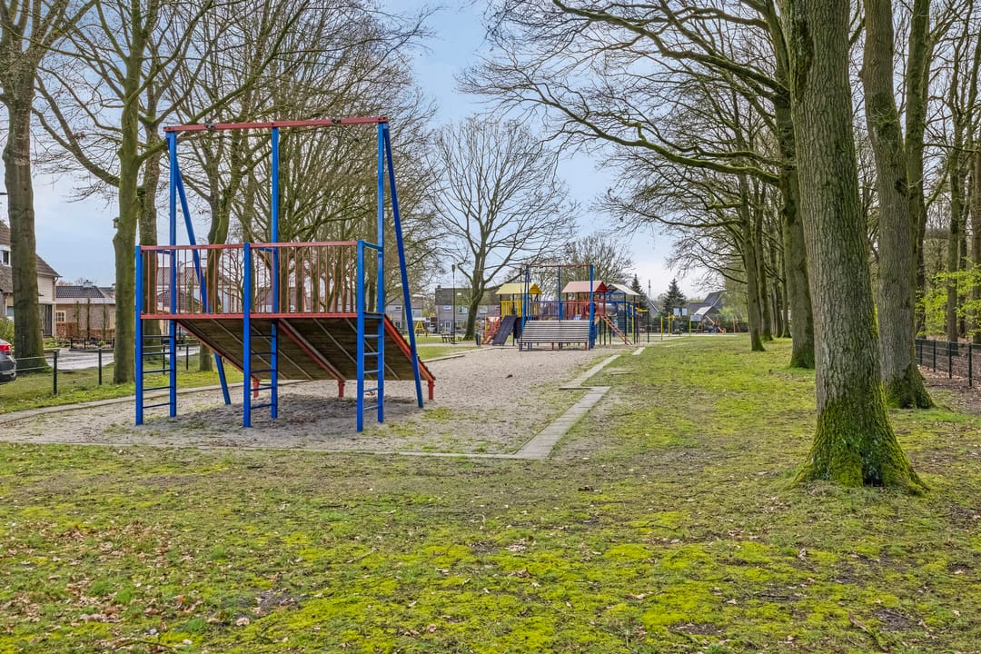 Photo 58 of Landmeerseweg 16-B