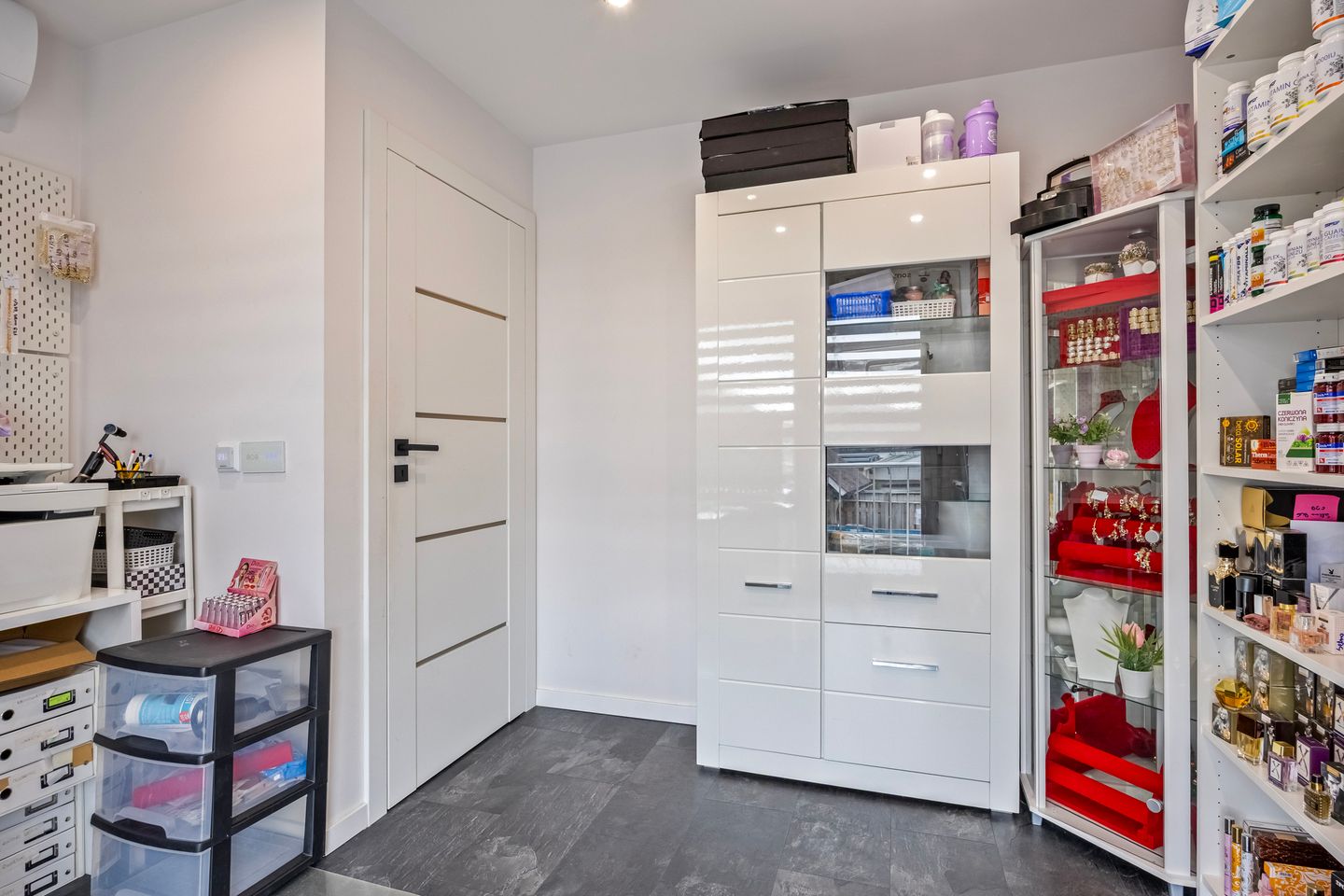 Photo 40 of Landmeerseweg 16-B