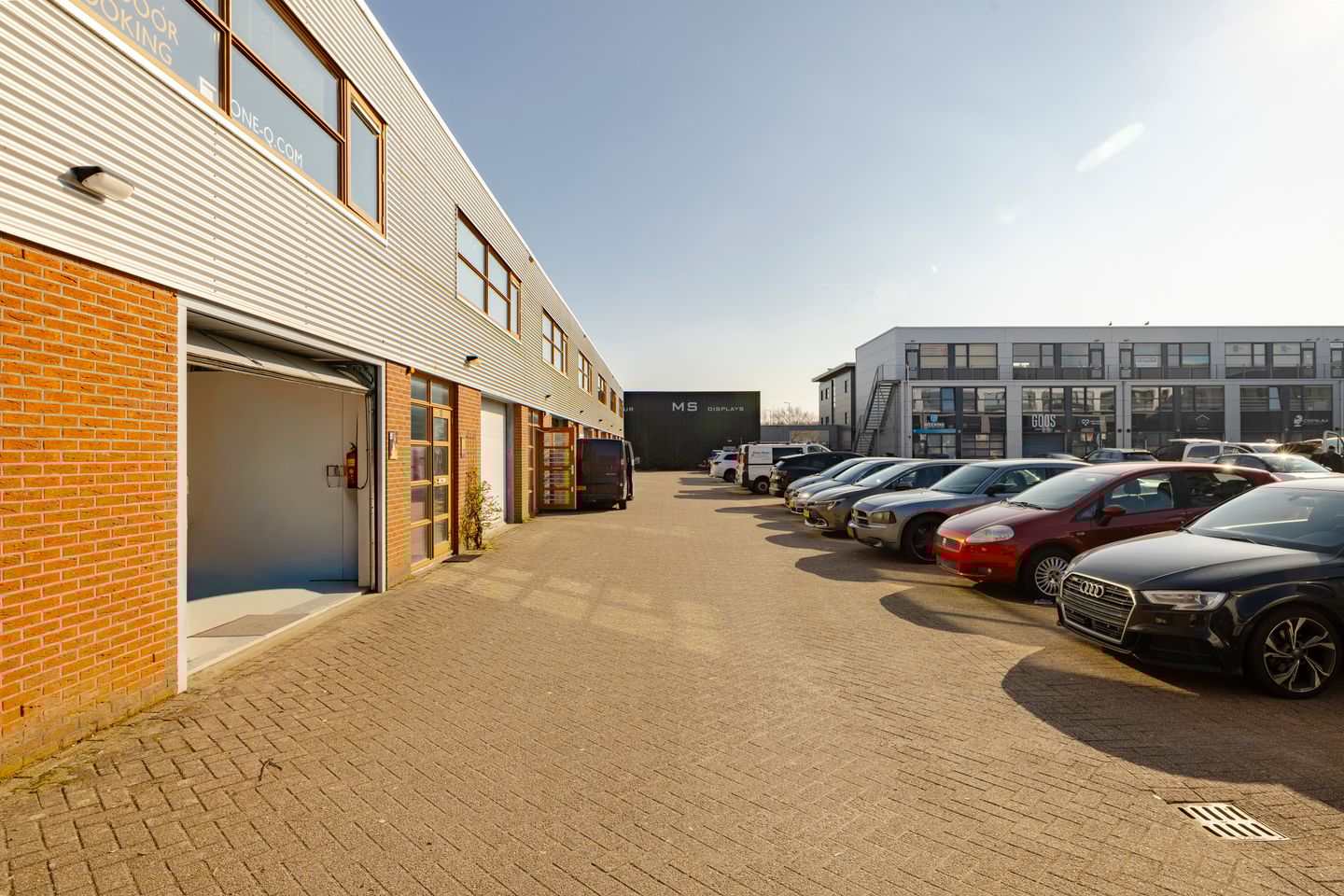 Bekijk foto 3 van Wateringweg 83