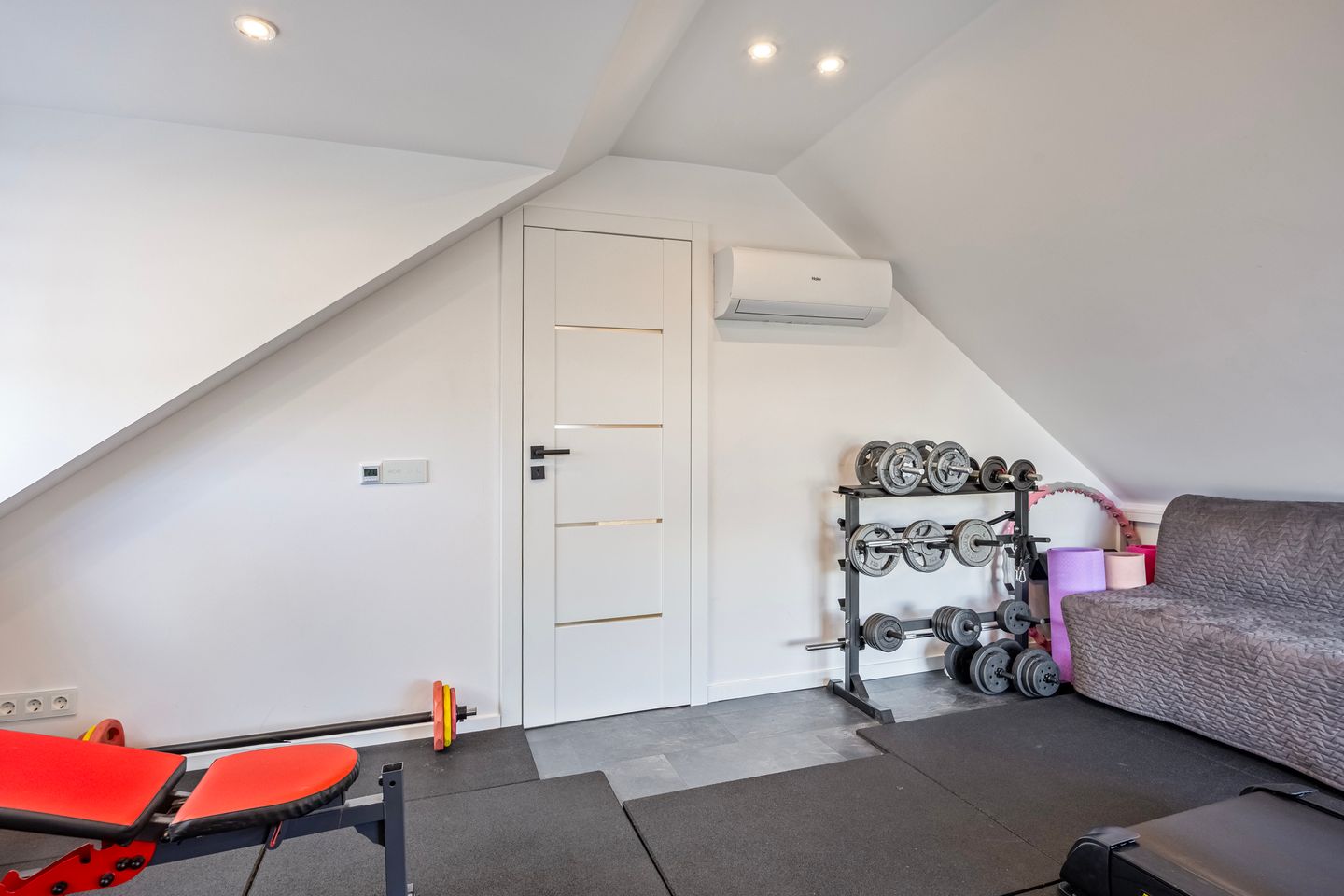 Photo 50 of Landmeerseweg 16-B