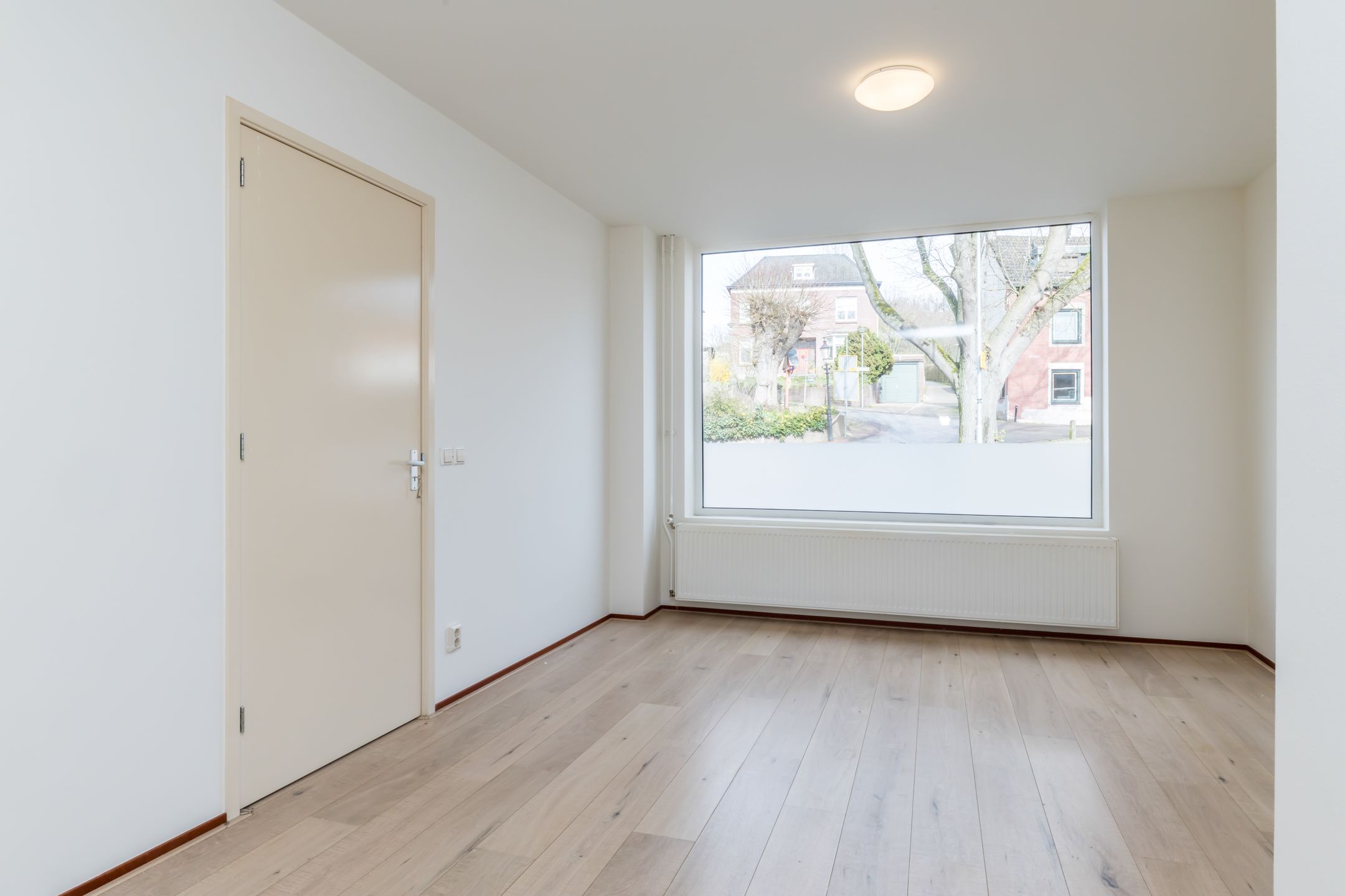 Photo 12 of Hoofdstraat 57