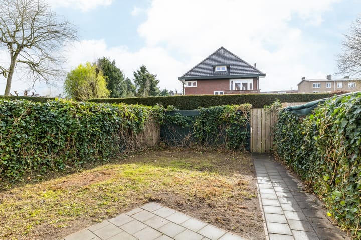 Photo 2 of Hoofdstraat 57