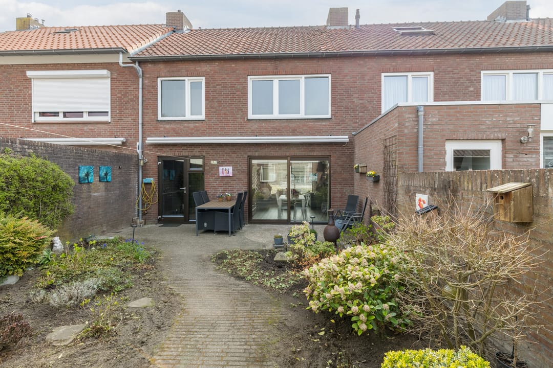 Foto 38 van Willibrorduslaan 77