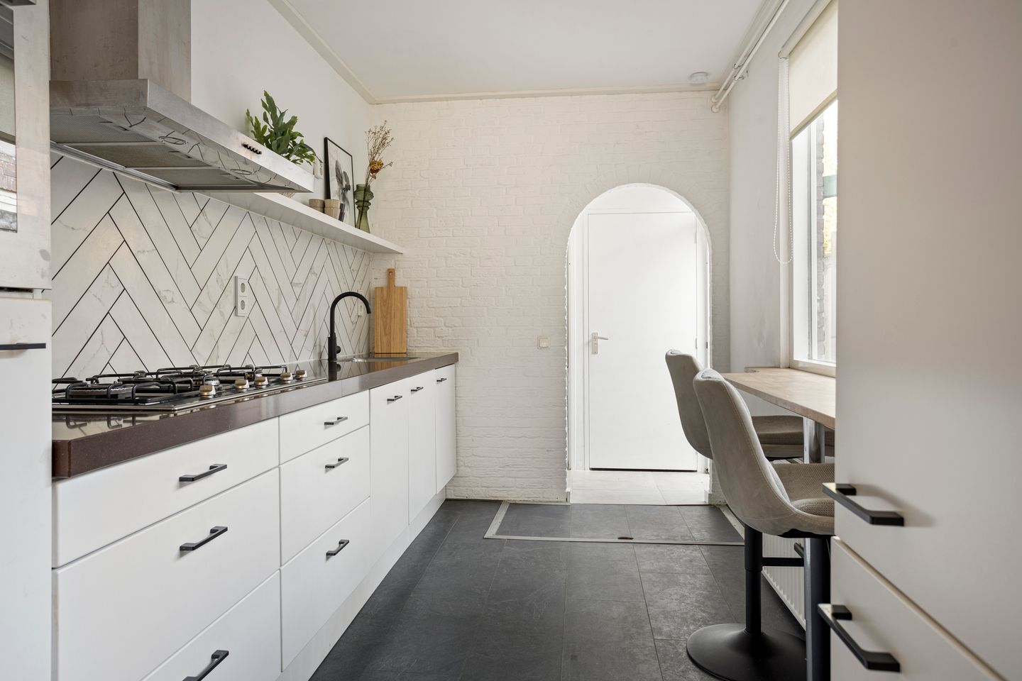 Foto 10 van Broekhovenseweg 104