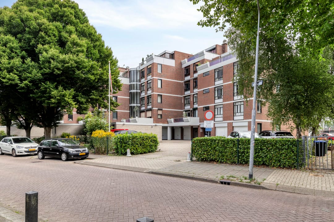 Photo 2 of Westzijde 448