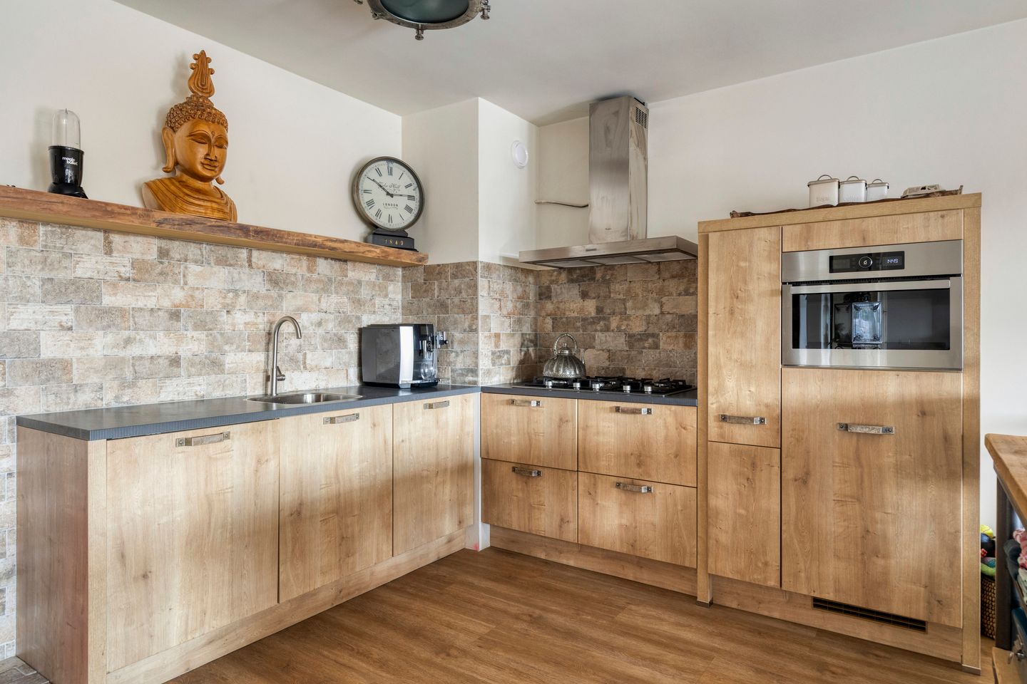 Photo 14 of Westzijde 448