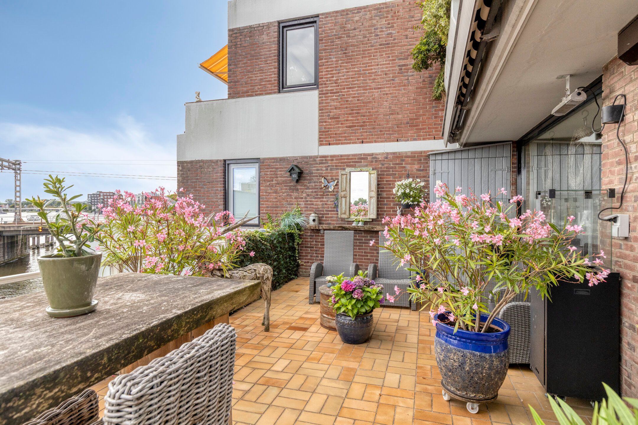 Photo 27 of Westzijde 448