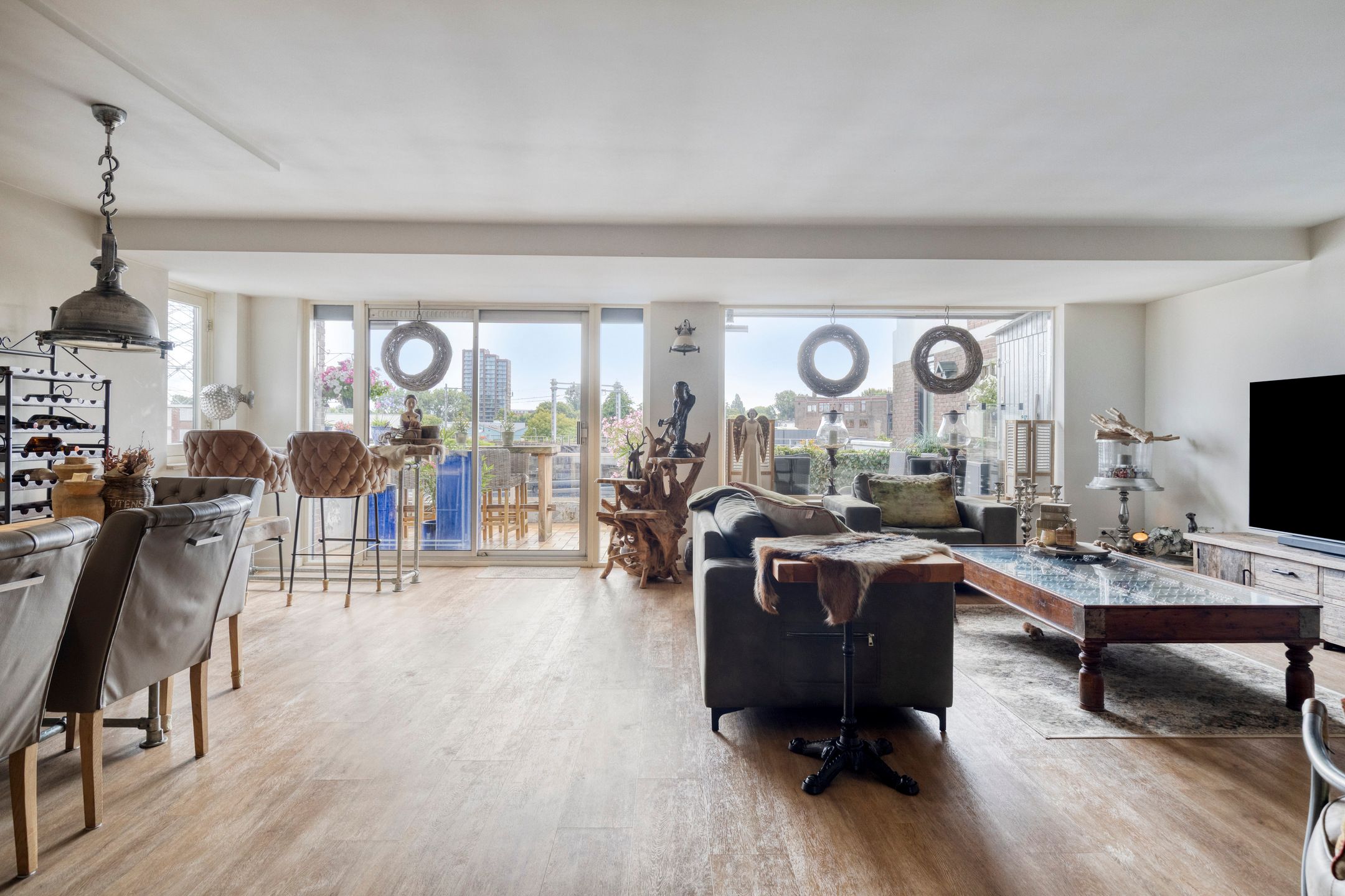 Photo 9 of Westzijde 448