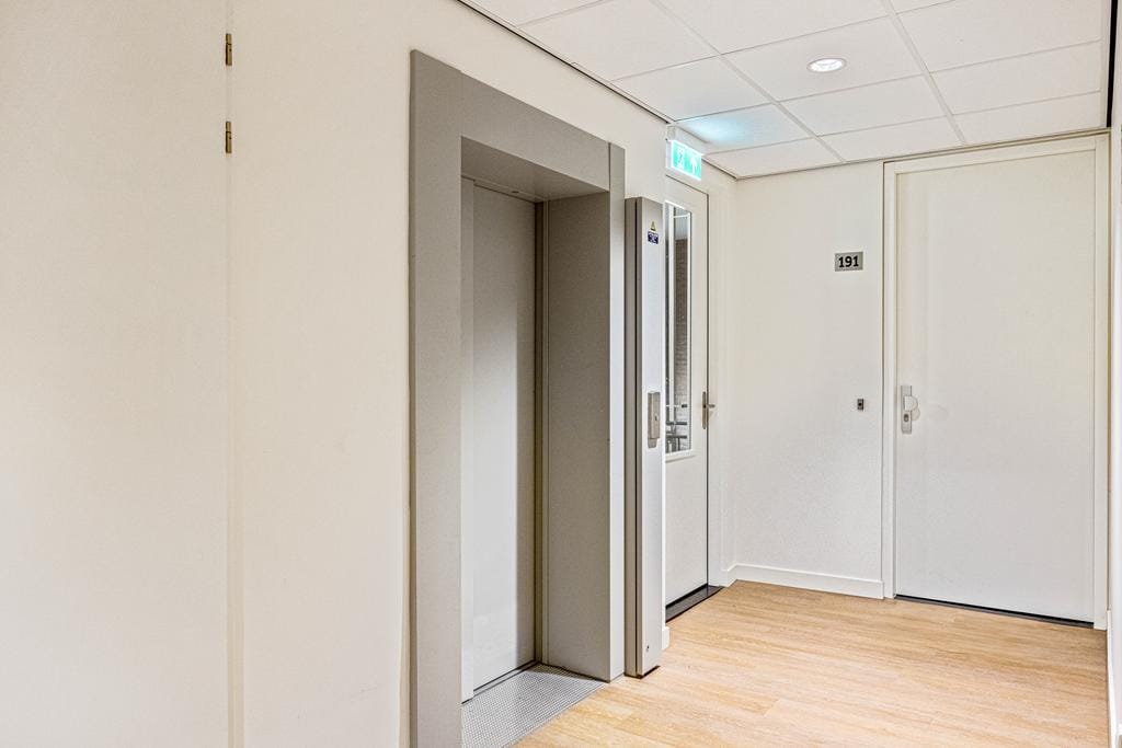 Photo 13 of Bussumerstraat 175