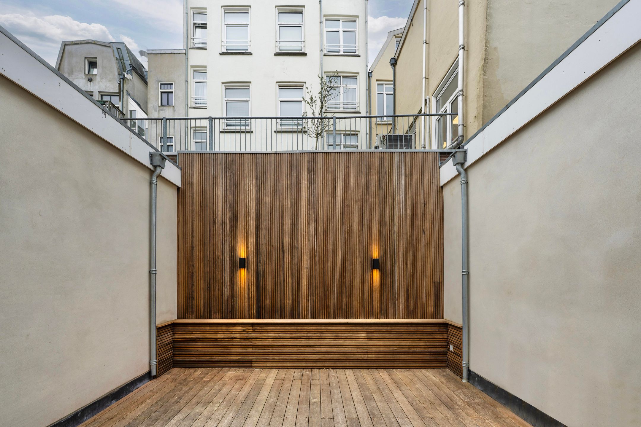 Foto 12 van Bloemstraat 13-A