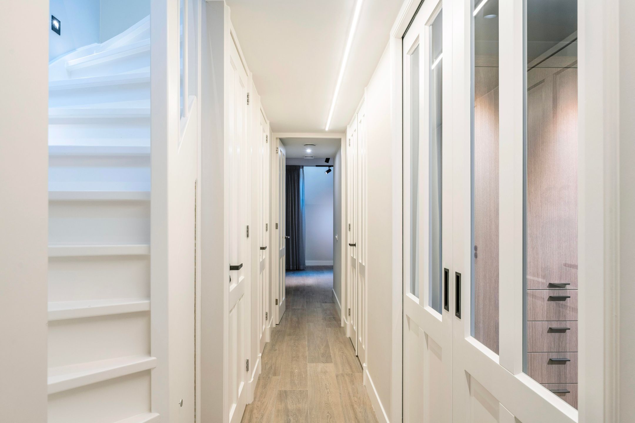 Foto 18 van Bloemstraat 13-A