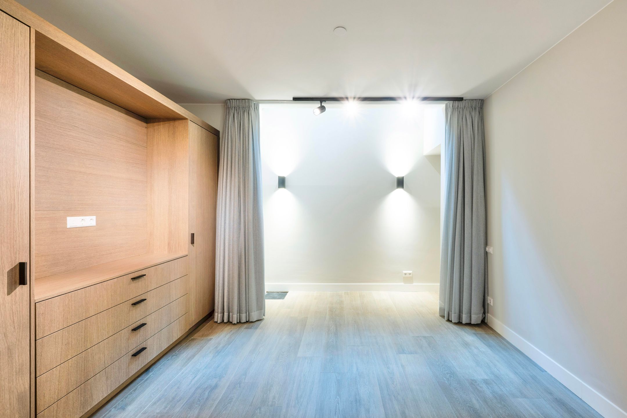 Foto 24 van Bloemstraat 13-A