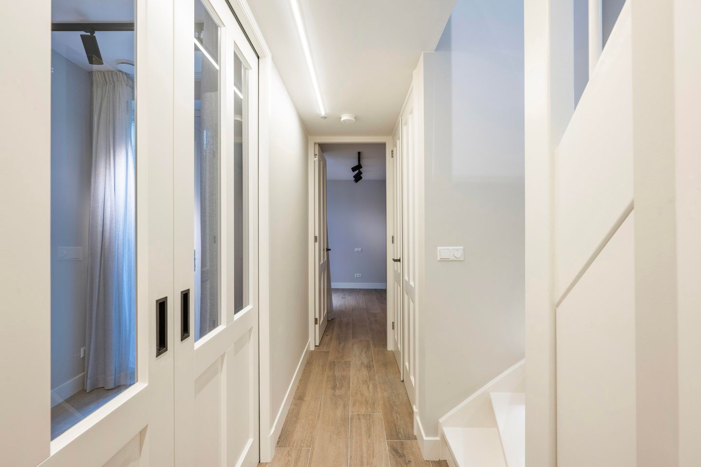 Foto 19 van Bloemstraat 13-A