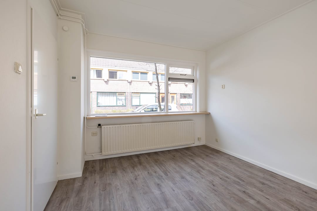 Photo 8 of Begoniastraat 81