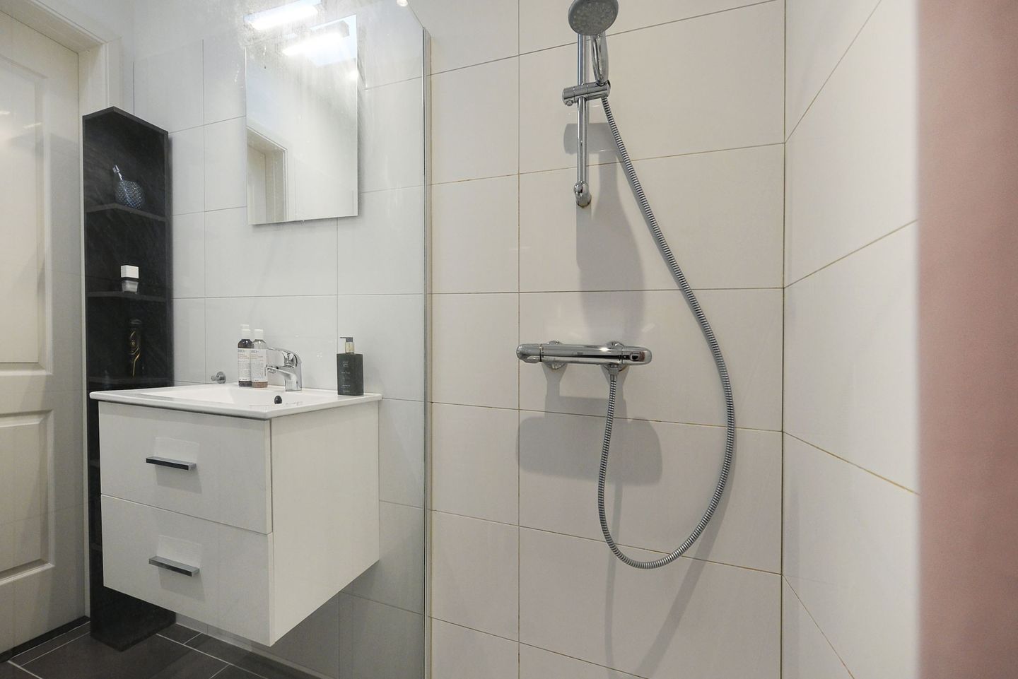 Foto 14 van Staverdenstraat 143 LI