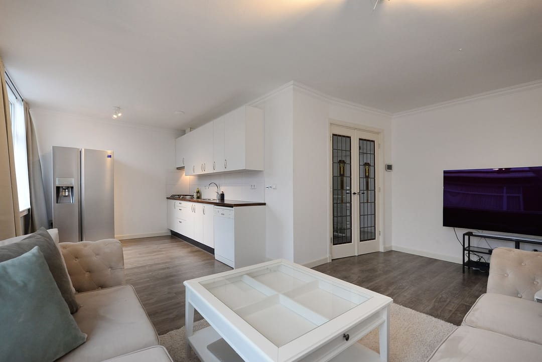 Foto 8 van Staverdenstraat 143 LI