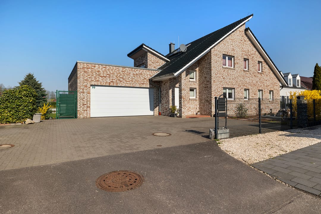 Foto 2 van Am Lünner See 99