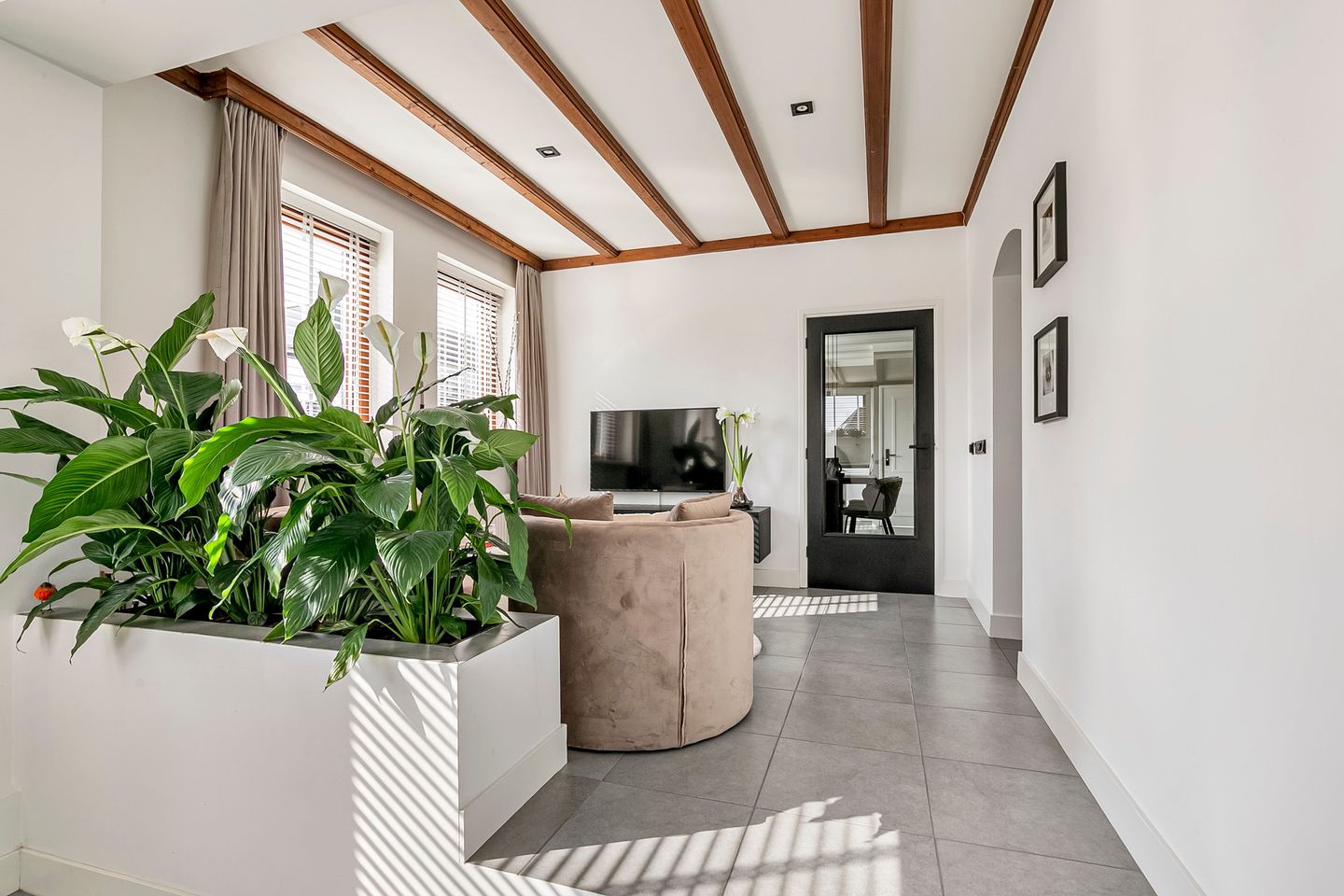 Foto 10 van Karstraat 8