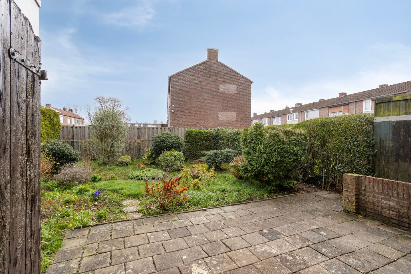 Photo 25 of Burg. Willemsstraat 33