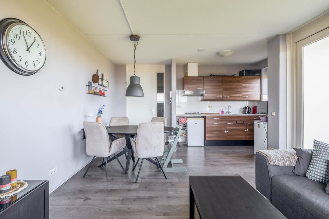 Foto 11 van Weegbree 34