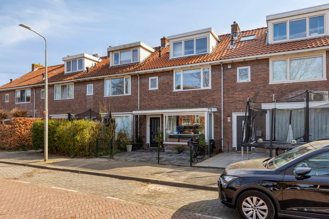 Foto 37 van Jhr.Mr.Dr. H.A. van Karnebeeklaan 14