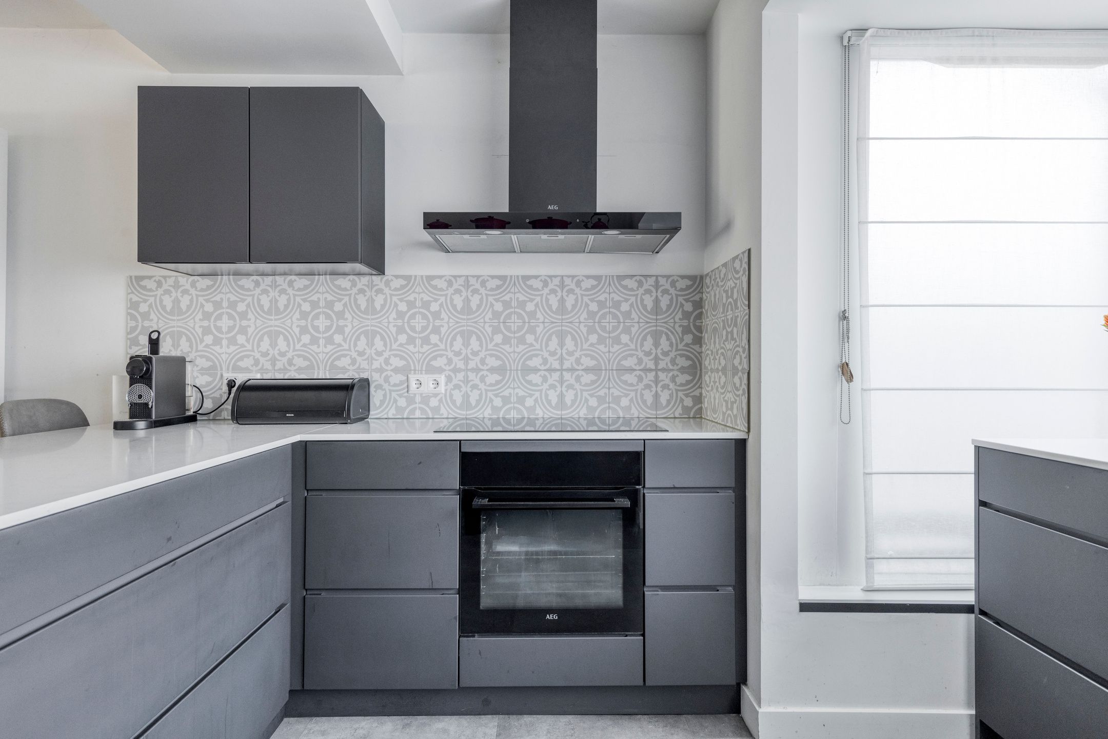 Foto 15 van Jhr.Mr.Dr. H.A. van Karnebeeklaan 14