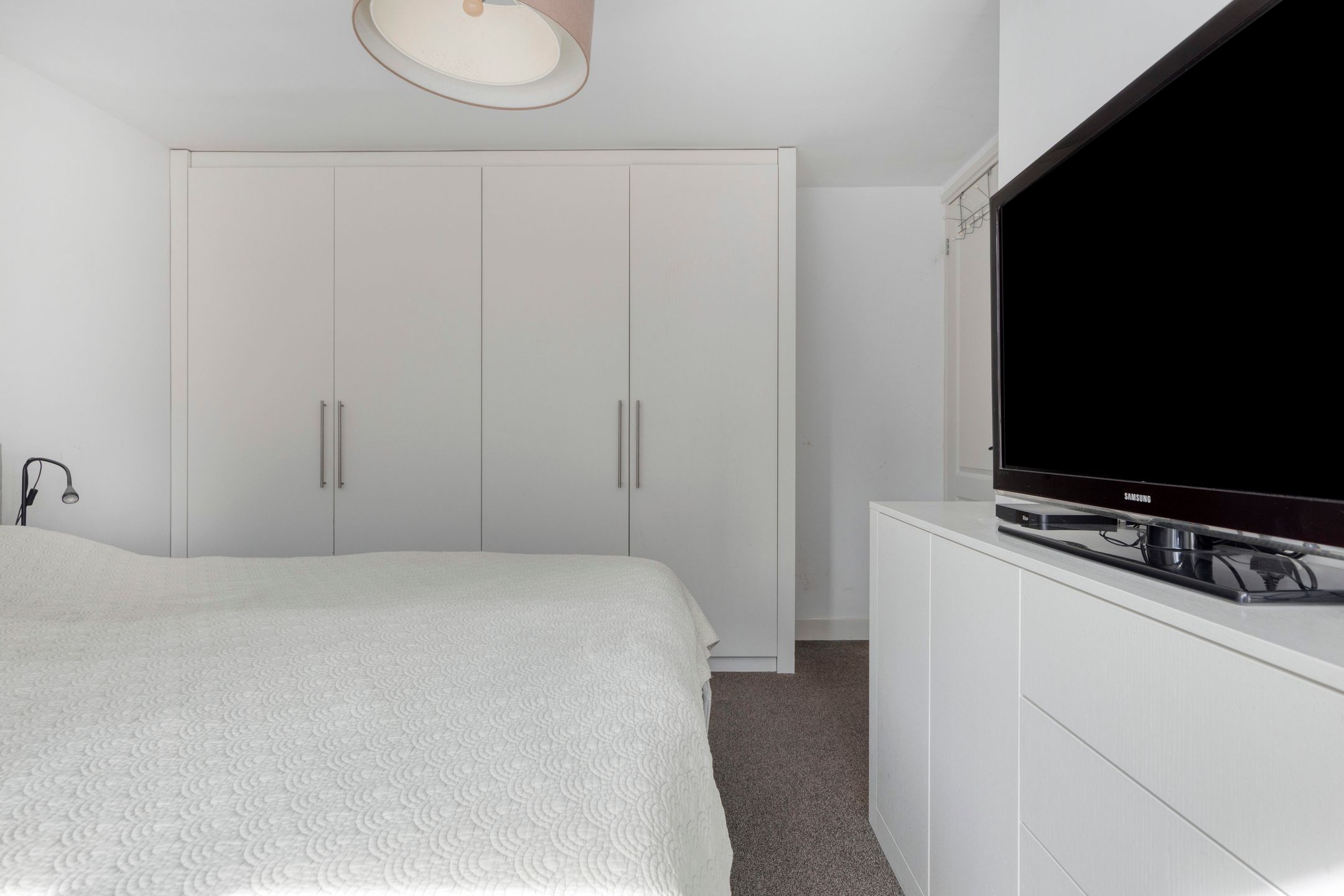 Foto 21 van Jhr.Mr.Dr. H.A. van Karnebeeklaan 14