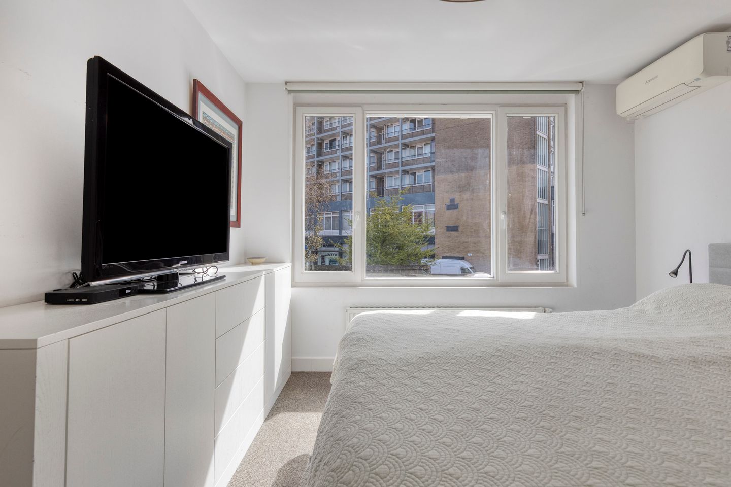 Foto 20 van Jhr.Mr.Dr. H.A. van Karnebeeklaan 14