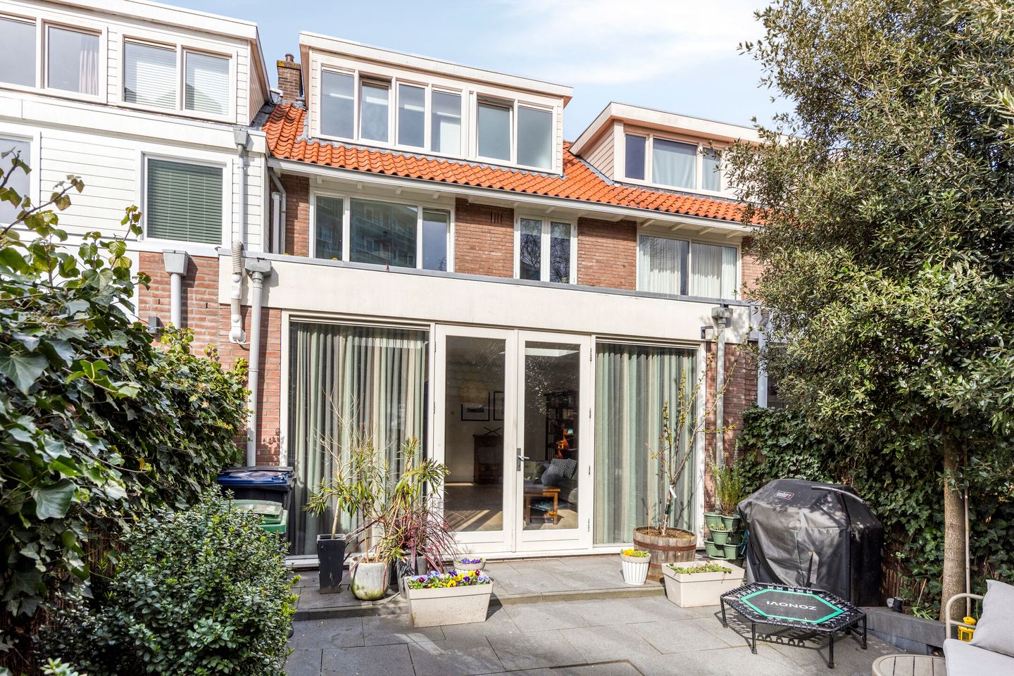 Foto 40 van Jhr.Mr.Dr. H.A. van Karnebeeklaan 14