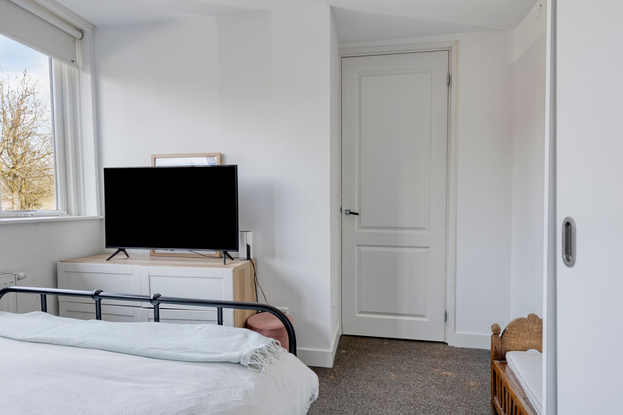 Foto 24 van Jhr.Mr.Dr. H.A. van Karnebeeklaan 14