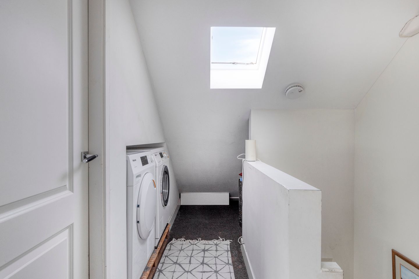 Foto 29 van Jhr.Mr.Dr. H.A. van Karnebeeklaan 14