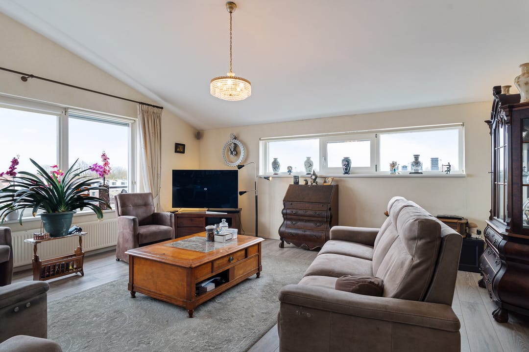 Foto 17 van Hoge Rijndijk 67-M