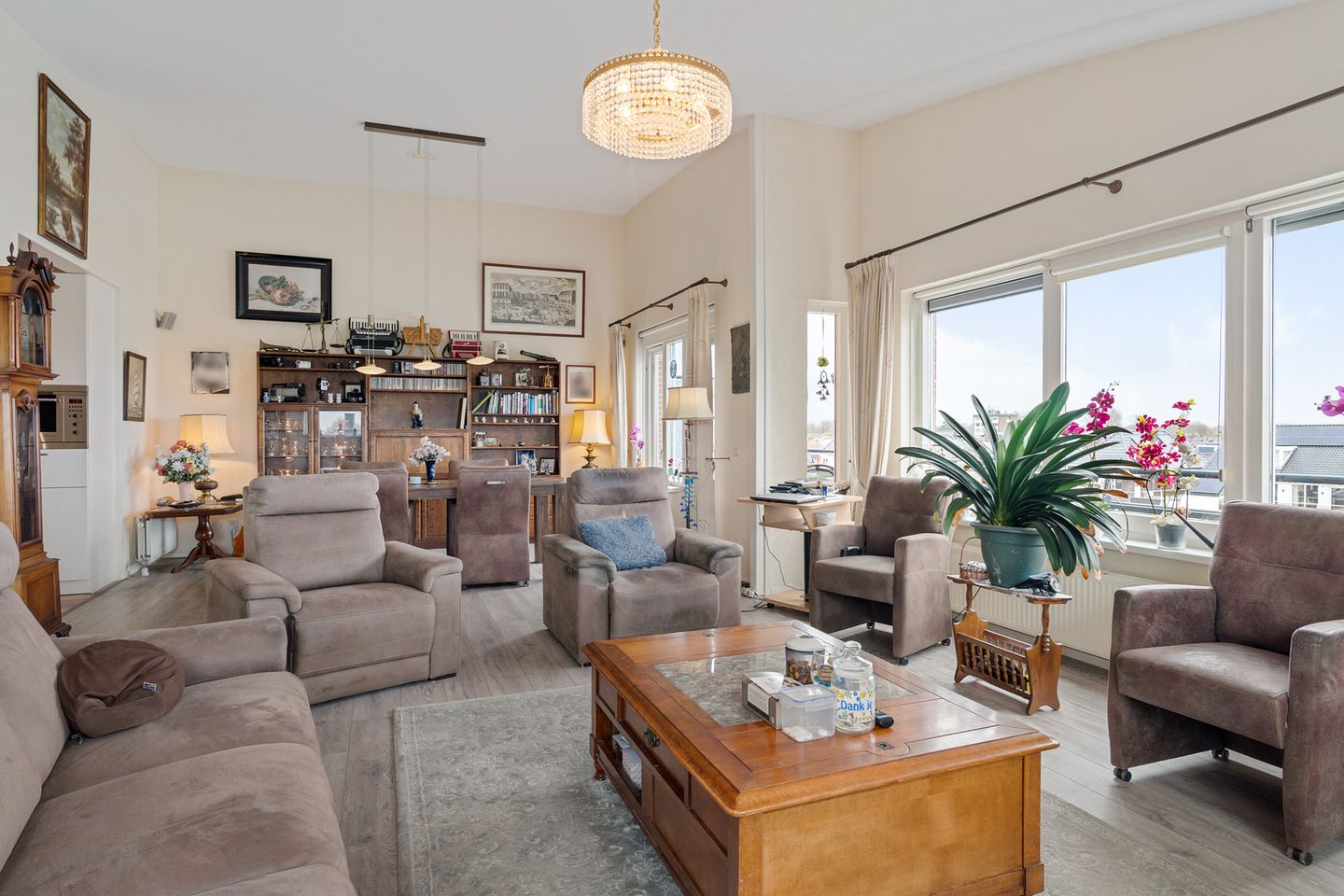 Foto 20 van Hoge Rijndijk 67-M