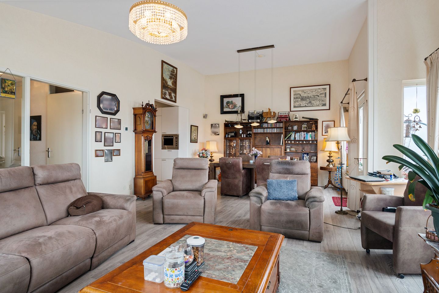 Foto 19 van Hoge Rijndijk 67-M