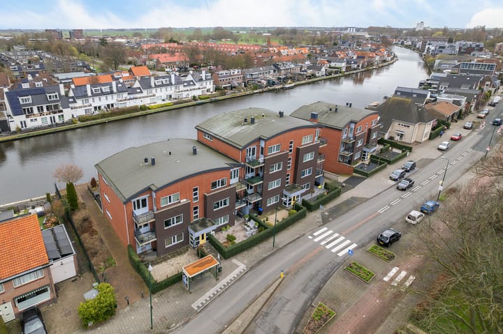 Photo 2 of Hoge Rijndijk 67-M