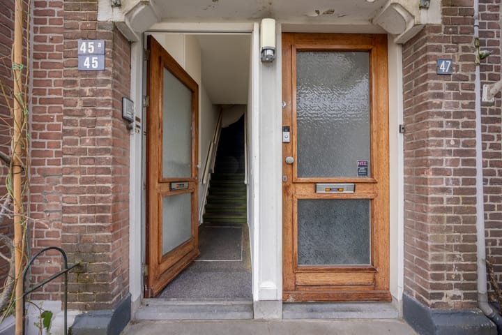 Photo 4 of Rembrandtstraat 45-A