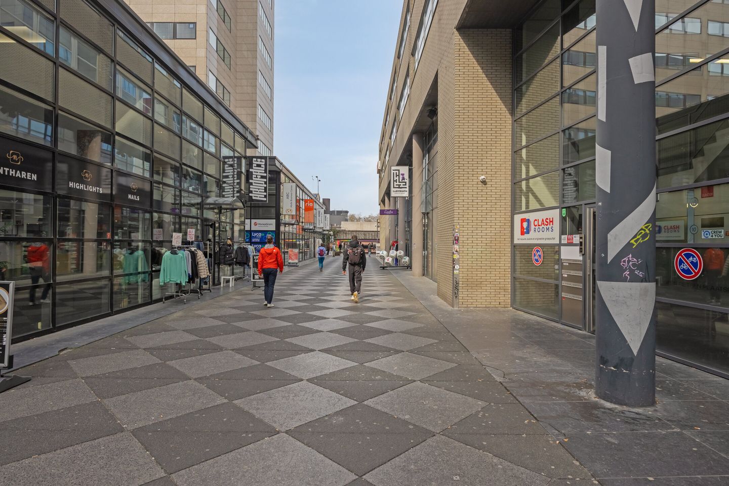 Bekijk foto 3 van Lardinoisstraat 16