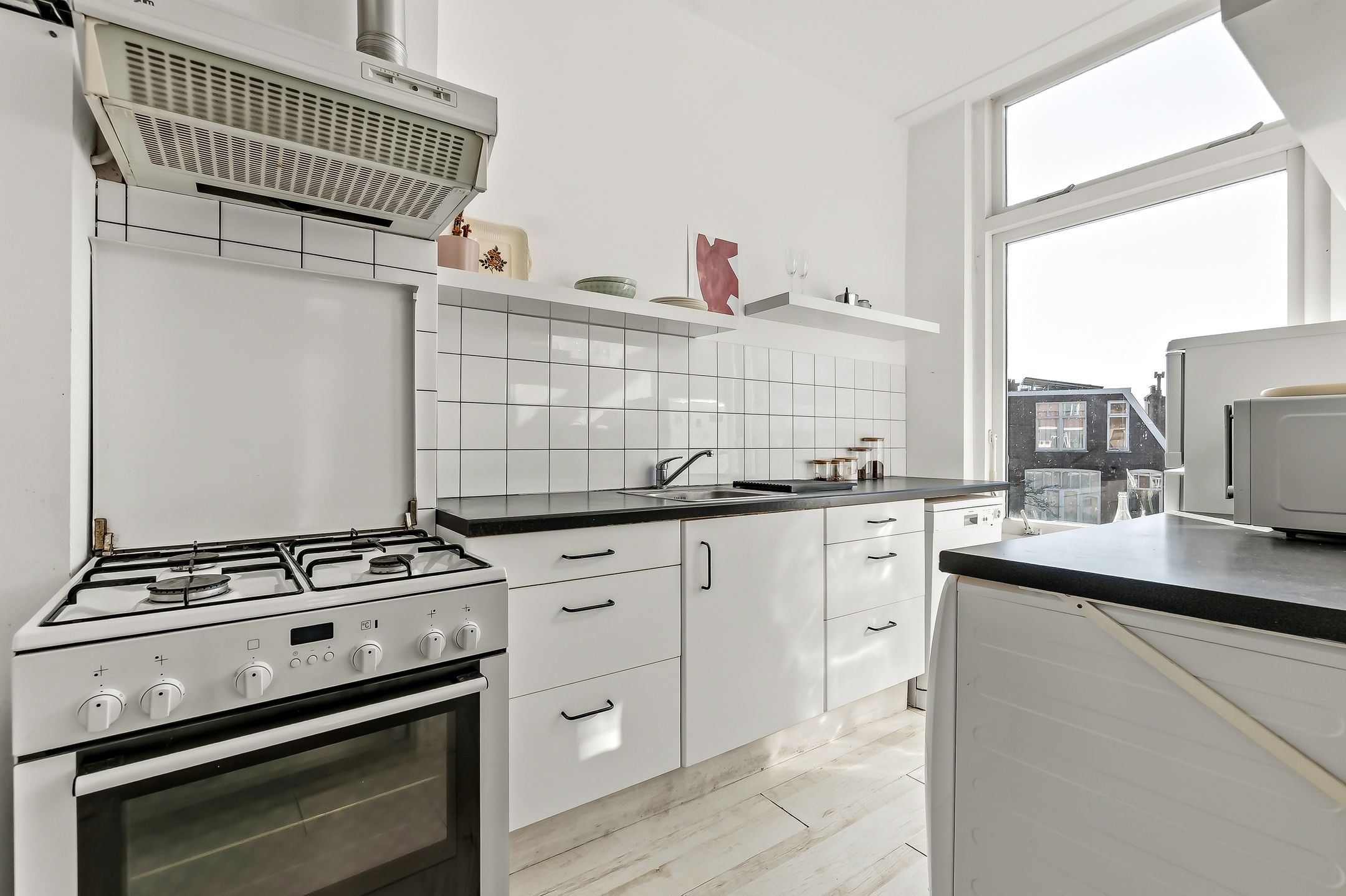 Foto 27 van Edisonstraat 60-A