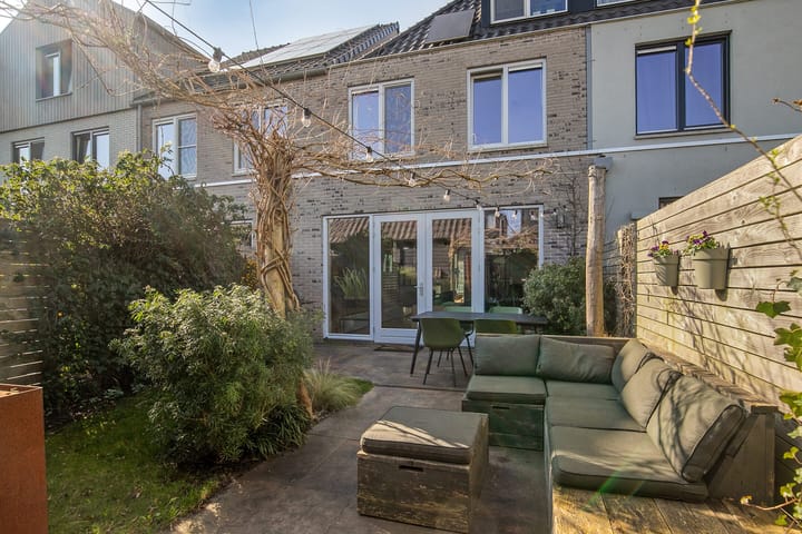 Foto 2 van Muyderban 26