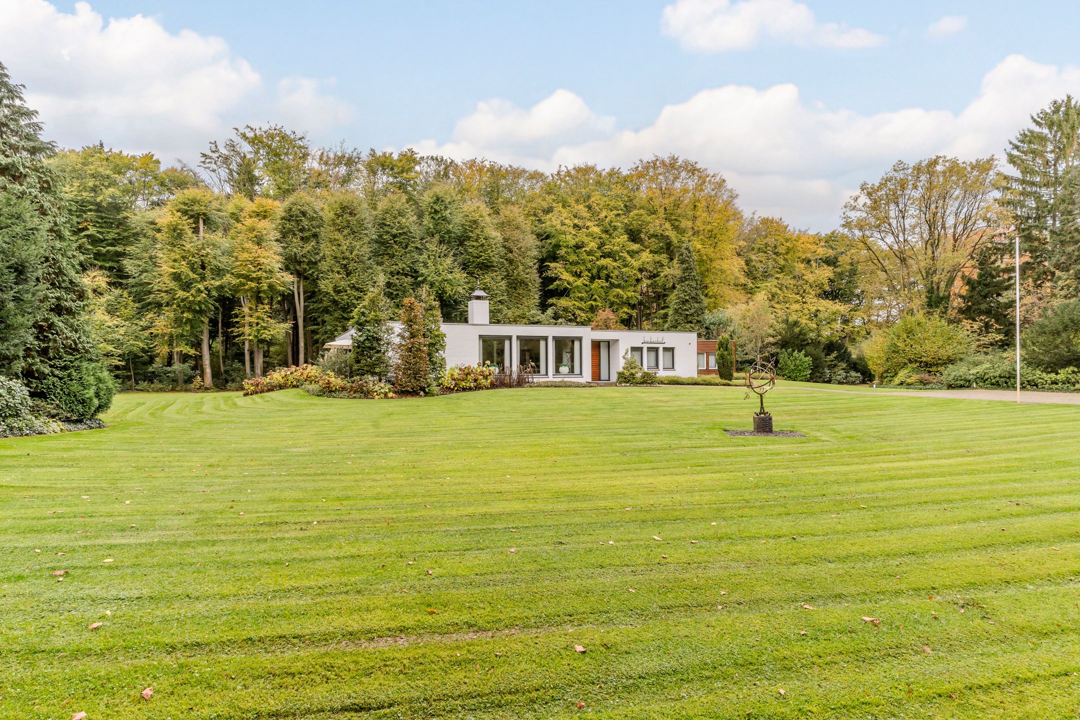 Foto 105 van Finantiën 2