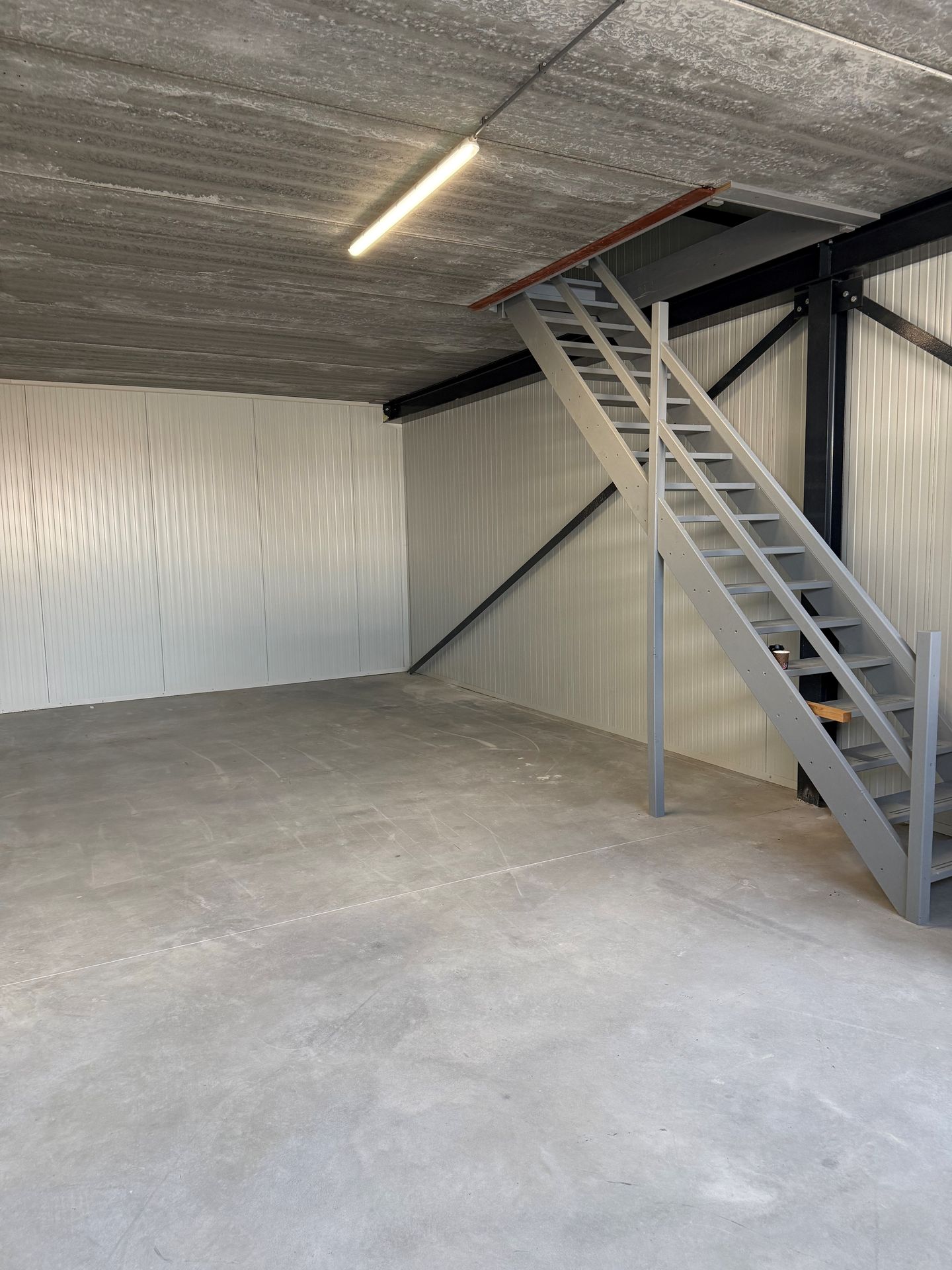 View photo 4 of Handelsweg 24-18