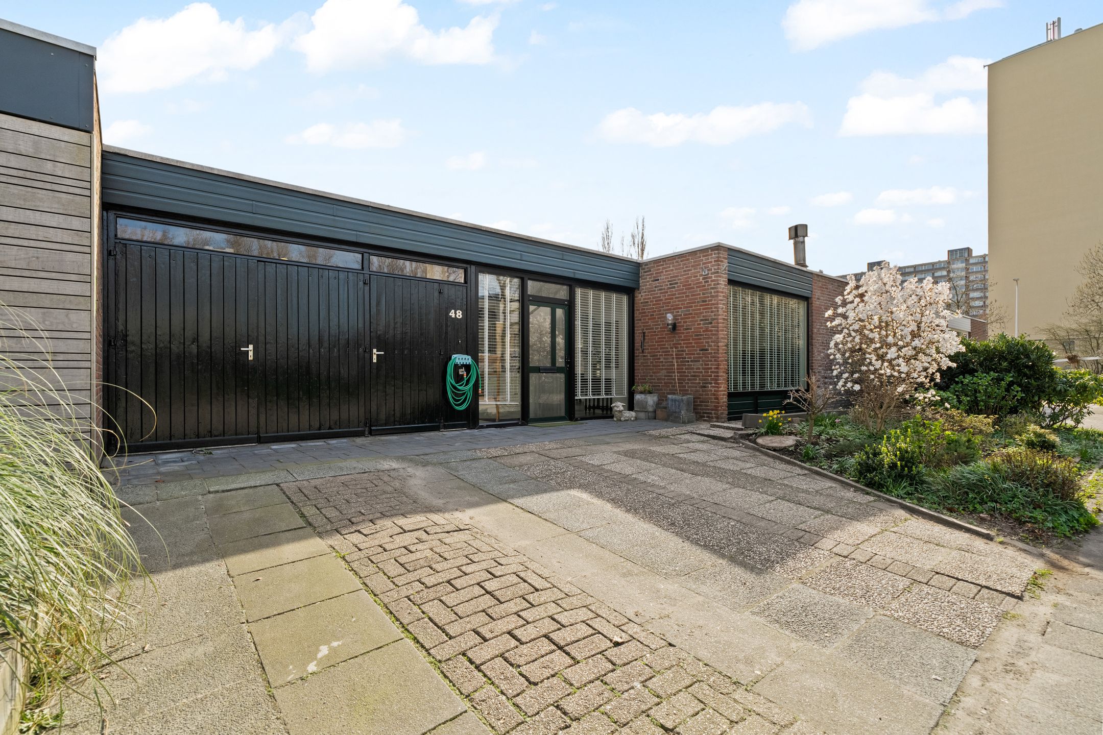 P C Boutenssingel 48