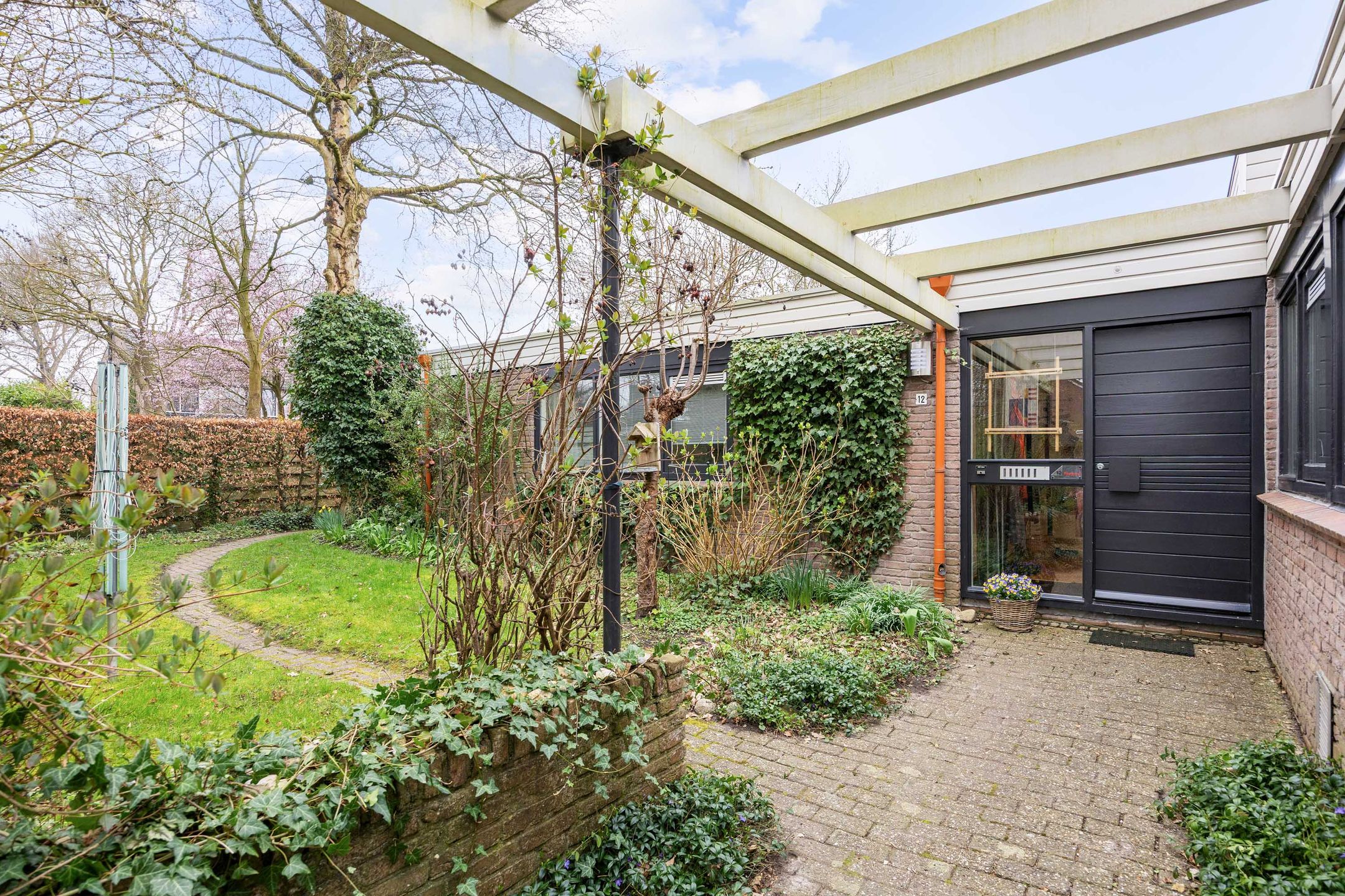 Foto 6 van Leliestraat 12