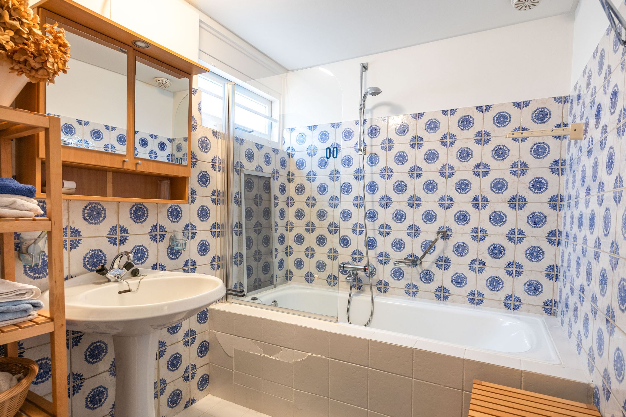 Foto 24 van Leliestraat 12