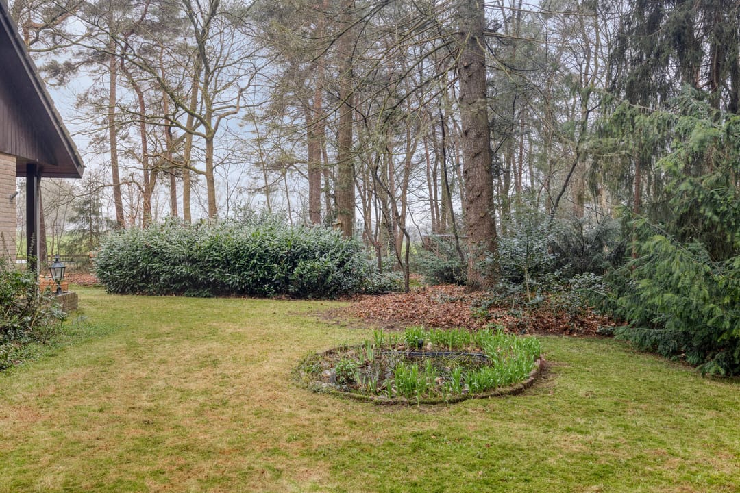 Photo 38 of Bronsvoorderdijk 9