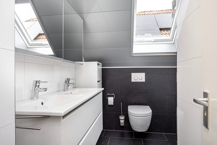 Foto 4 van Kees van Baarenstraat 47