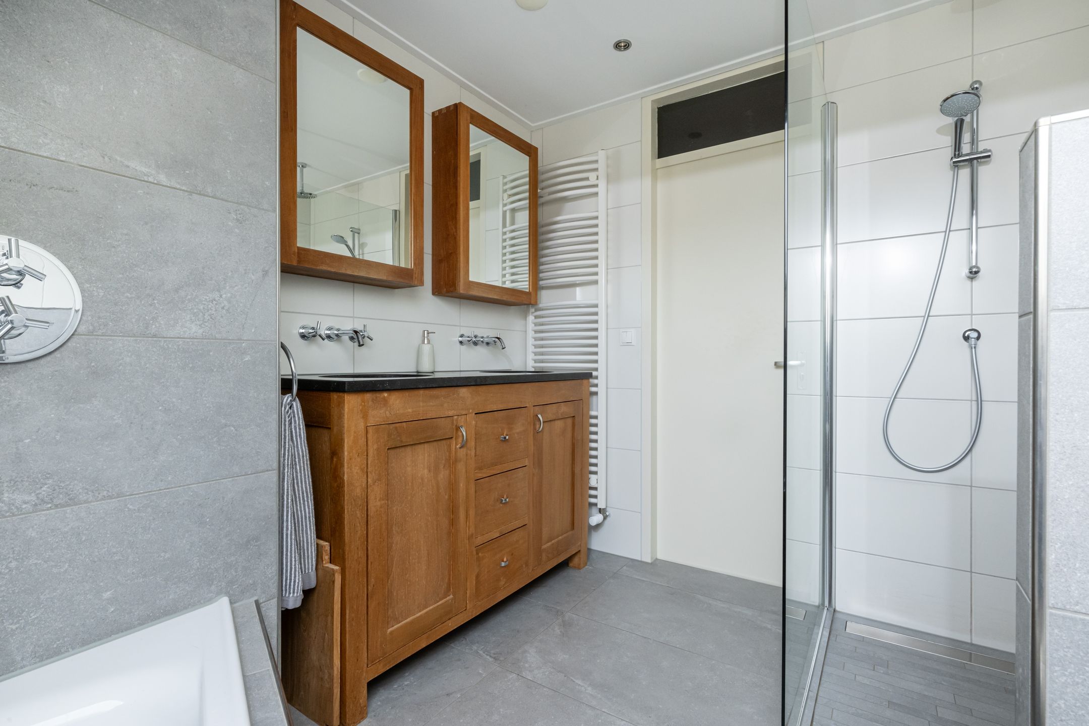 Foto 27 van Oost Voorgors 99