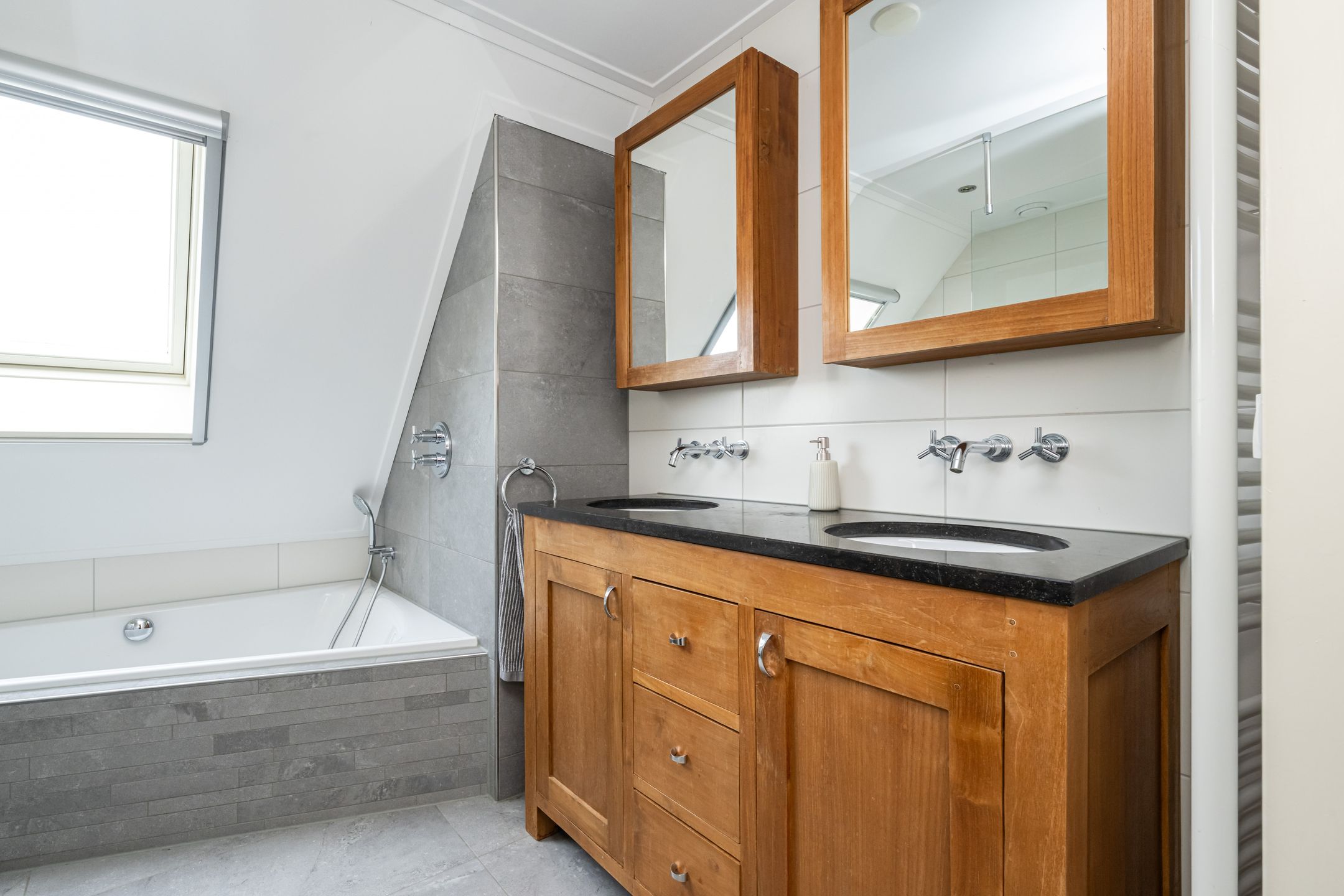 Foto 24 van Oost Voorgors 99