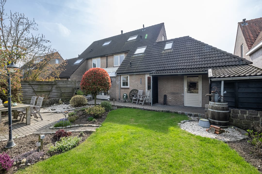 Foto 41 van Oost Voorgors 99