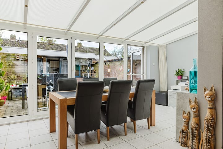 Foto 2 van Adriaen van Ostadestraat 9